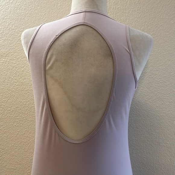 Nike Dri-FIT DRY Women Training Tank Top Sleeveless Size S Small (RRP$50) - Picture 8 of 9